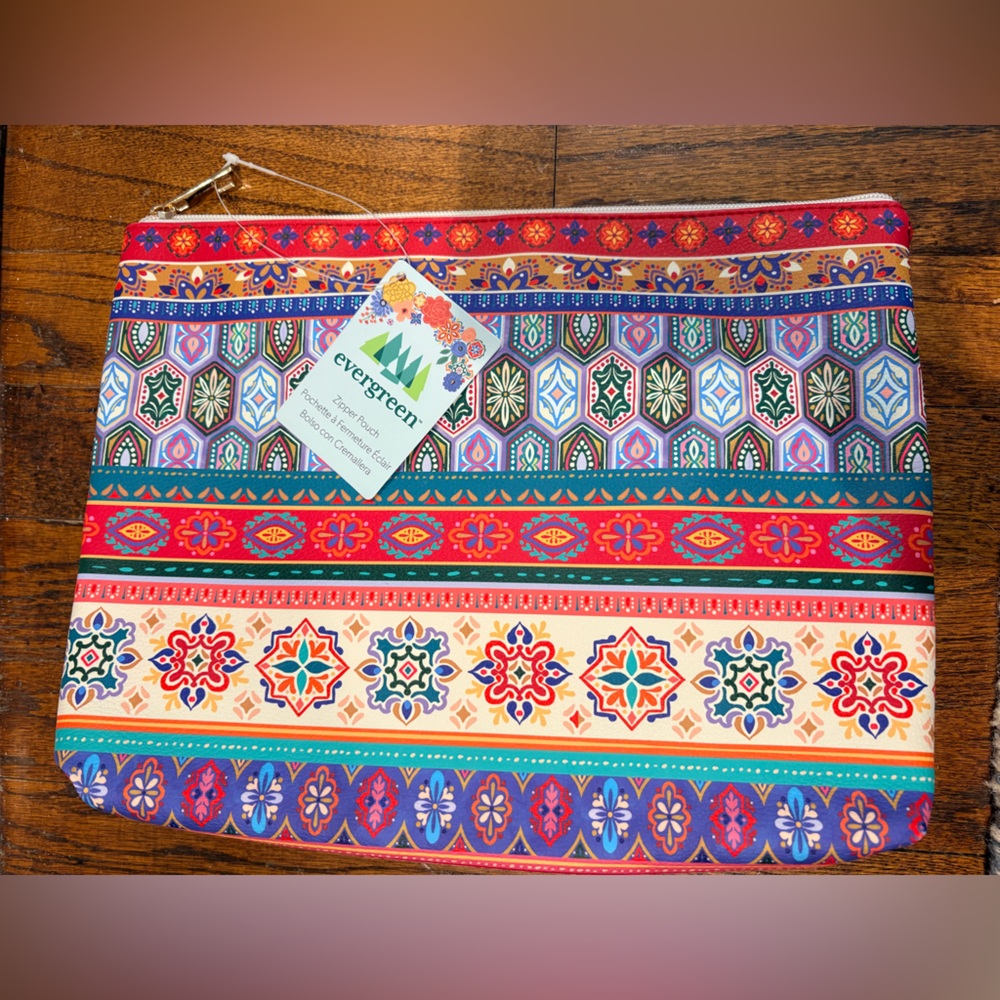 Multicolor Patterned Large Carrying Case